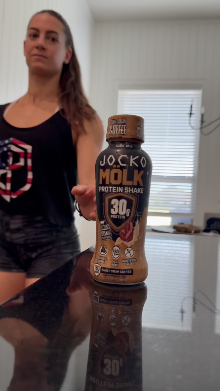 Instagram post by @rebecca.rouse for JOCKOFUEL. Caption reads: [...] when it comes to nutrition. 

@jockofuel....