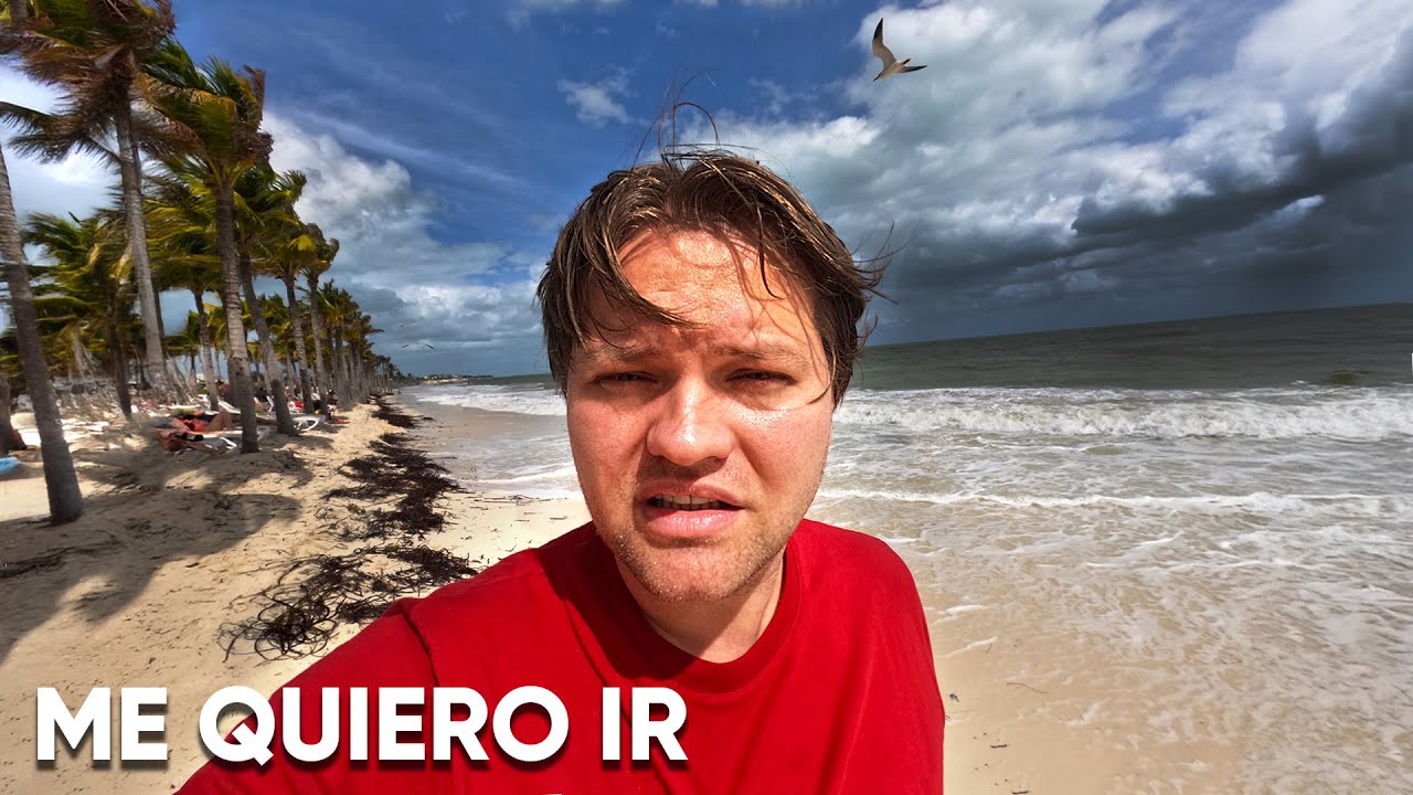 YouTube post by @StasFiestas for Airalo. Caption reads: Descarga Airalo completamente gratis y utiliza....