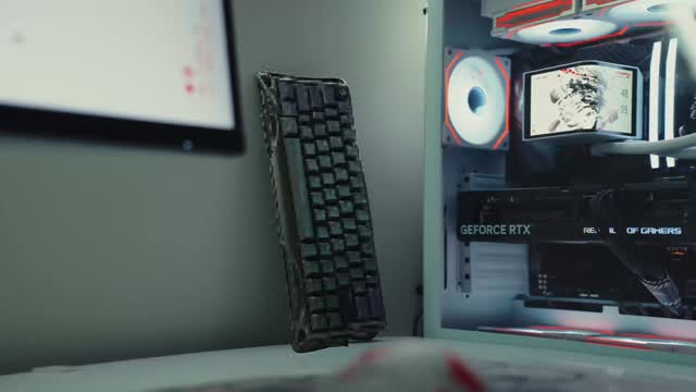 Instagram post by @kimnocz for GravaStar. Caption reads: My main HE keyboard but in black | Gravastar V60....