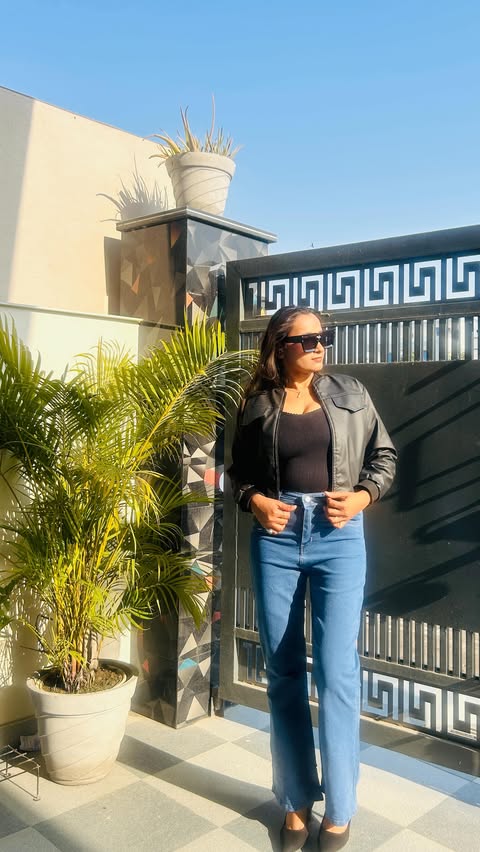 Instagram post by @pragati_1907 for Snapdeal. Caption reads: Outfit check✨
.
.
.
#snapdeal #trending....