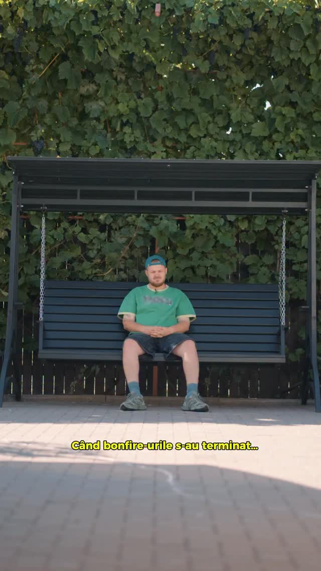 Instagram post by @neacsadragos for Sprite. Caption reads: Fara drama parca lipseste ceva. Macar doza de....