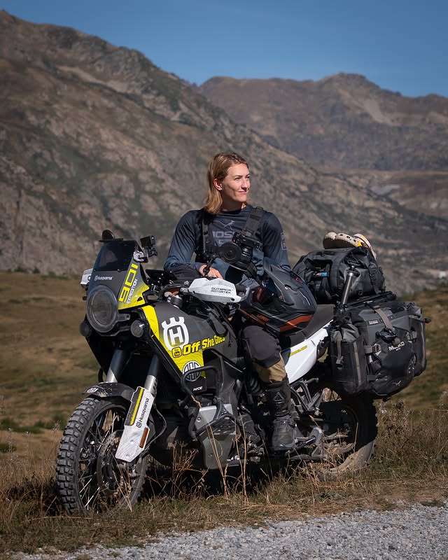 Instagram post by @runagrydeland for Cardo Systems. Caption reads: [...] @mbracingno @cardosystems @outback_motortek....