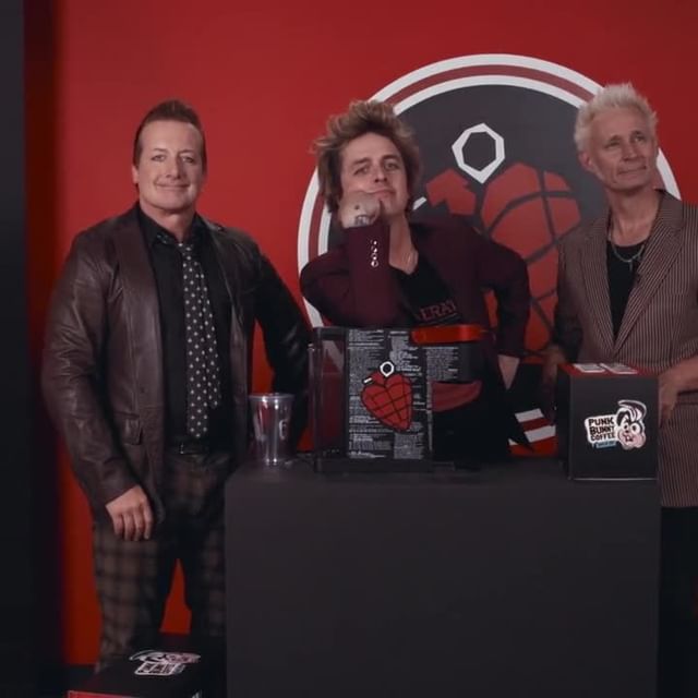 Instagram post by @greenday for Keurig. Caption reads: ...and WE'RE BACK!
get your limited-edition 20th....