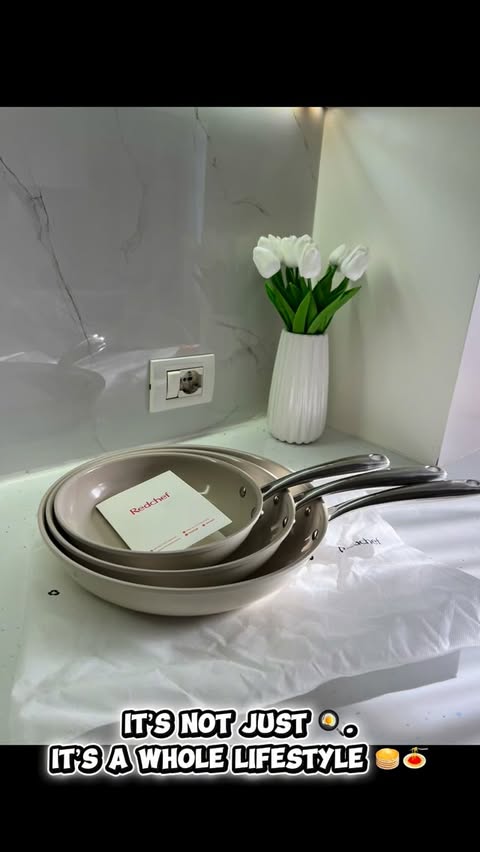Instagram post by @era_blogger18 for Redchef Home. Caption reads: Cooking made easier with these Redchef pans....