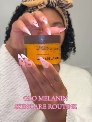 TikTok post by @moeeeey_ for Glo Melanin. Caption reads: [...] hyperpigmentation & dark spots 🤭✨ @✨ Glo....