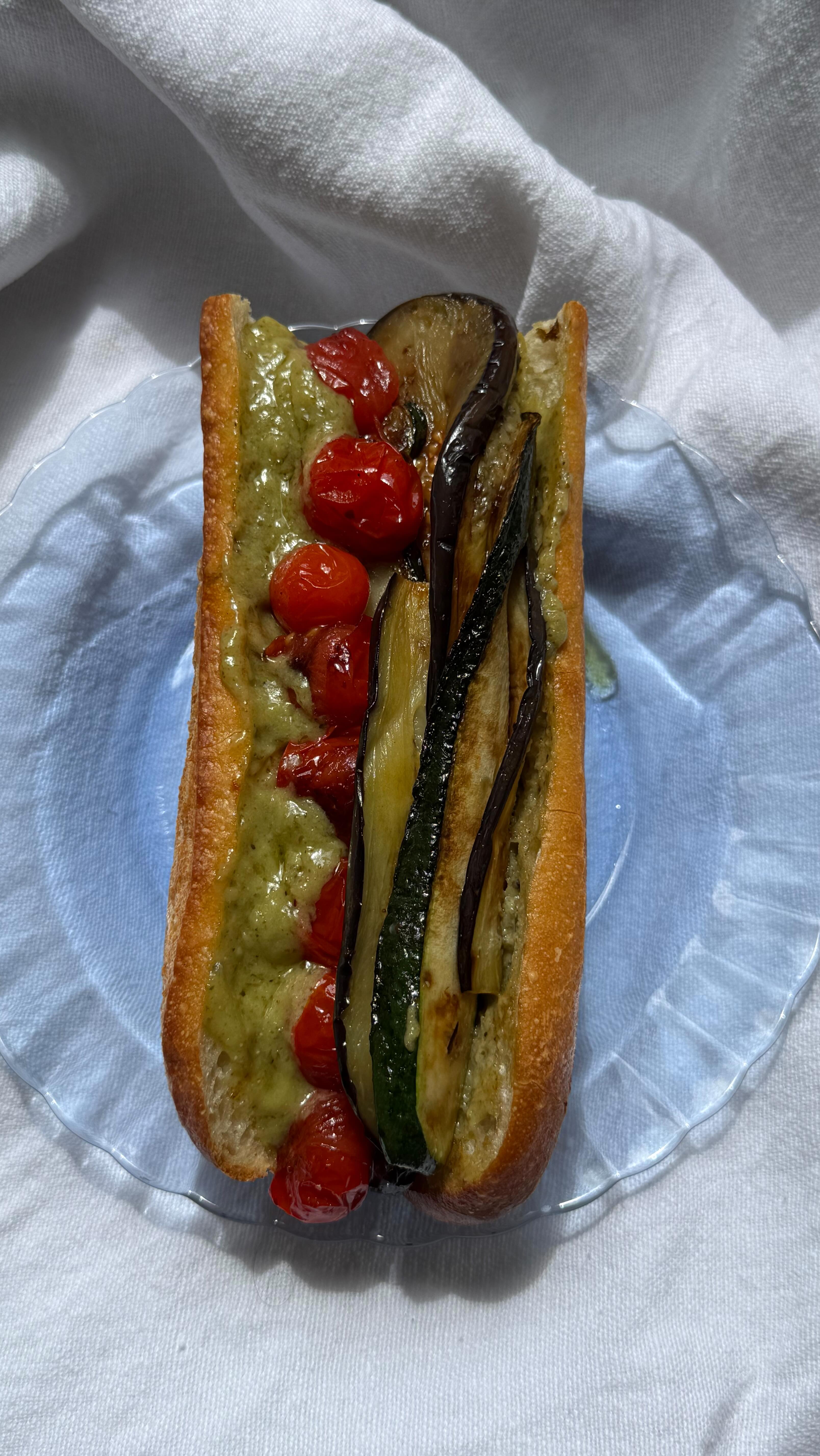 Instagram post by @louloukitchen_ for Barilla. Caption reads: LE SANDWICH DE L’ÉTÉ  avec le Pesto Basilico &....