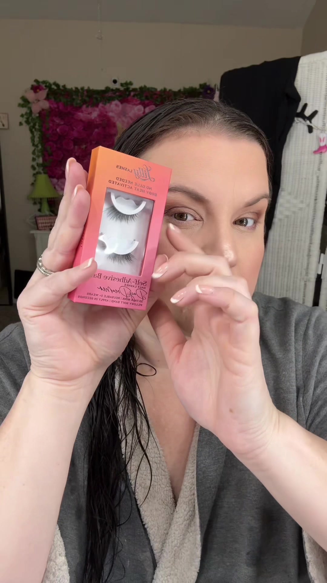 TikTok post by @livinglavishkaressa for Lilly Lashes. Caption reads: [...] all the glam ✨ These self-adhesive Lilly....