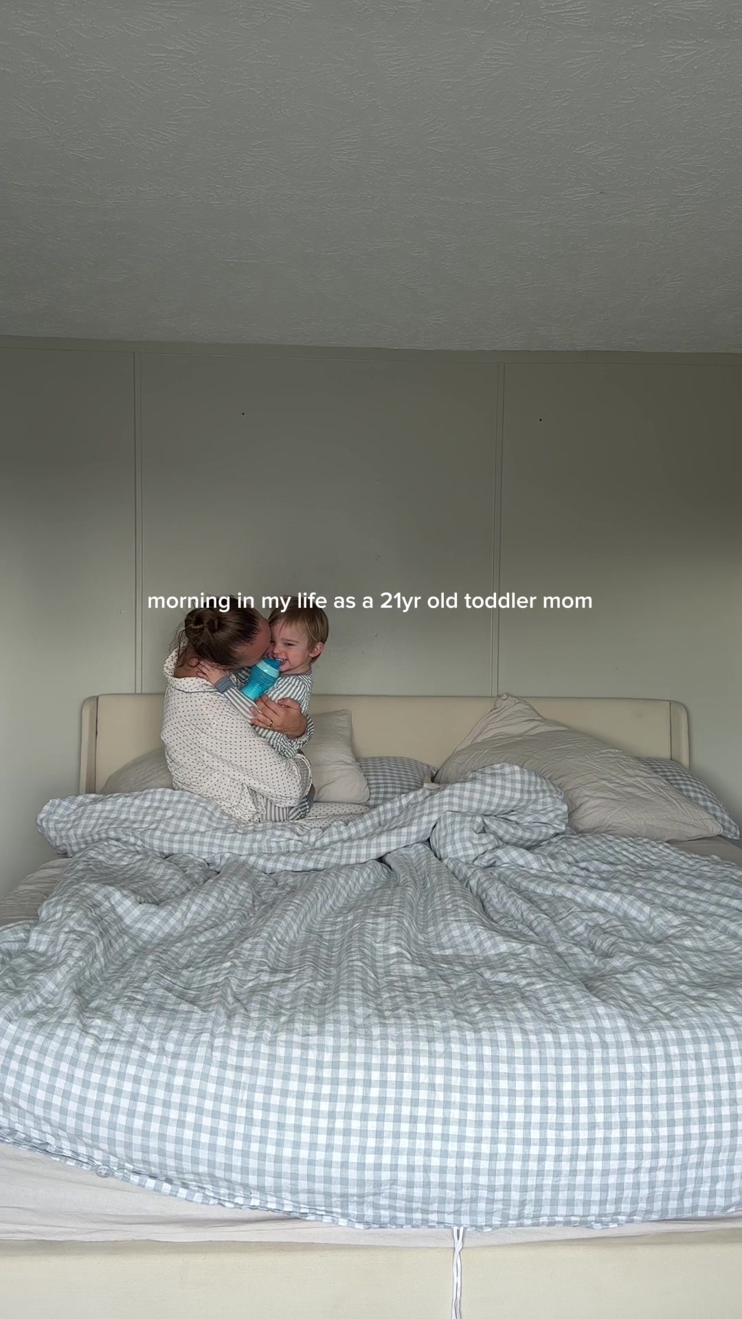 TikTok post by @elonazabo for Beast Health. Caption reads: [...] in my life with my toddler!✨🍓🫐🫶🏼 @Beast....