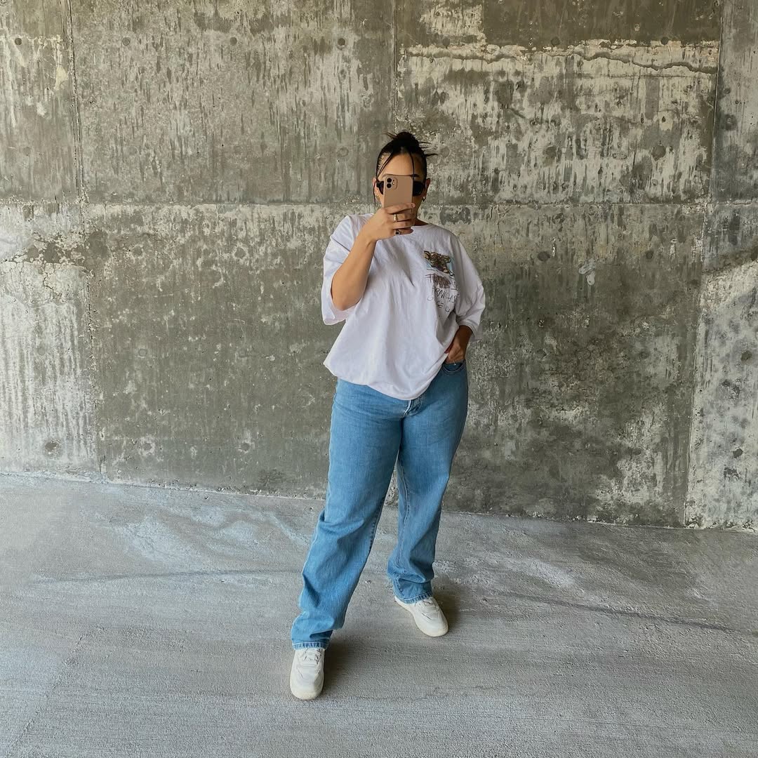 Instagram post by @erikahhale for Oliver Logan. Caption reads: [...] by daniel caesar ☁️ ——— thank you....