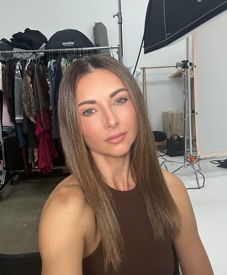 Instagram post by @ludidelfino for FashionPass. Caption reads: Yesterday’s shoot for @fashionpass 🫶🏻✌🏼.