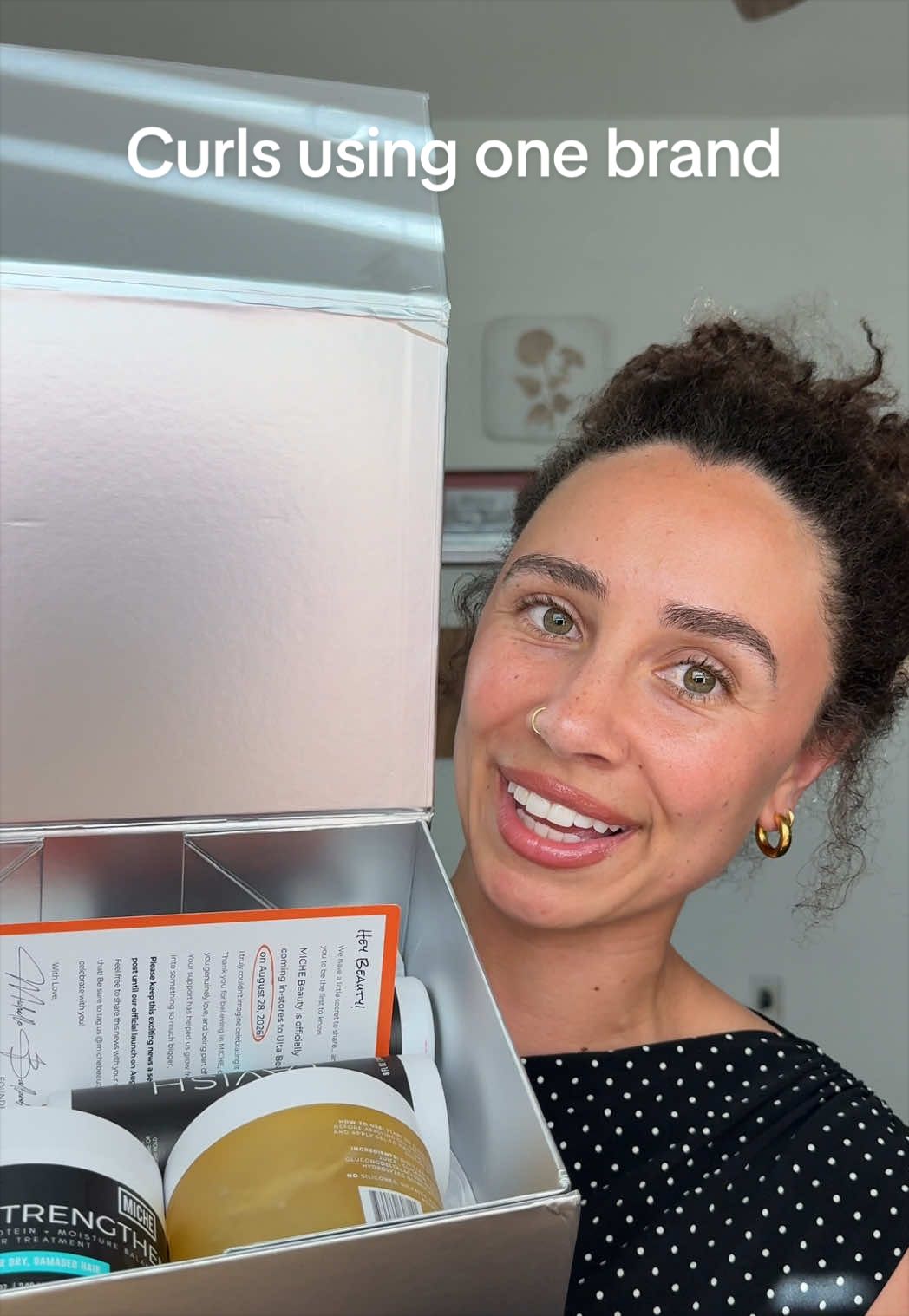 TikTok post by @ariannanic0le for MICHE Beauty. Caption reads: Wash day ONLY using @MICHE Beauty to celebrate....