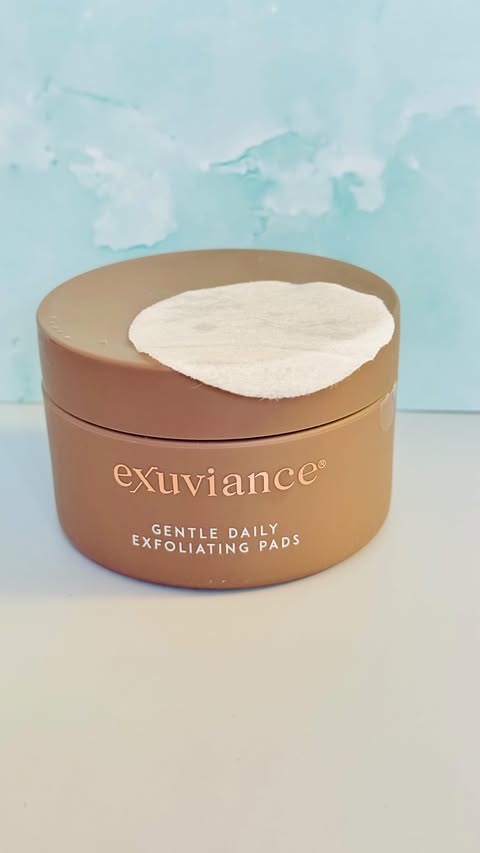 Instagram post by @dutcherstefanie for Exuviance. Caption reads: [...] Lately, I’ve been reaching for the Exuviance....