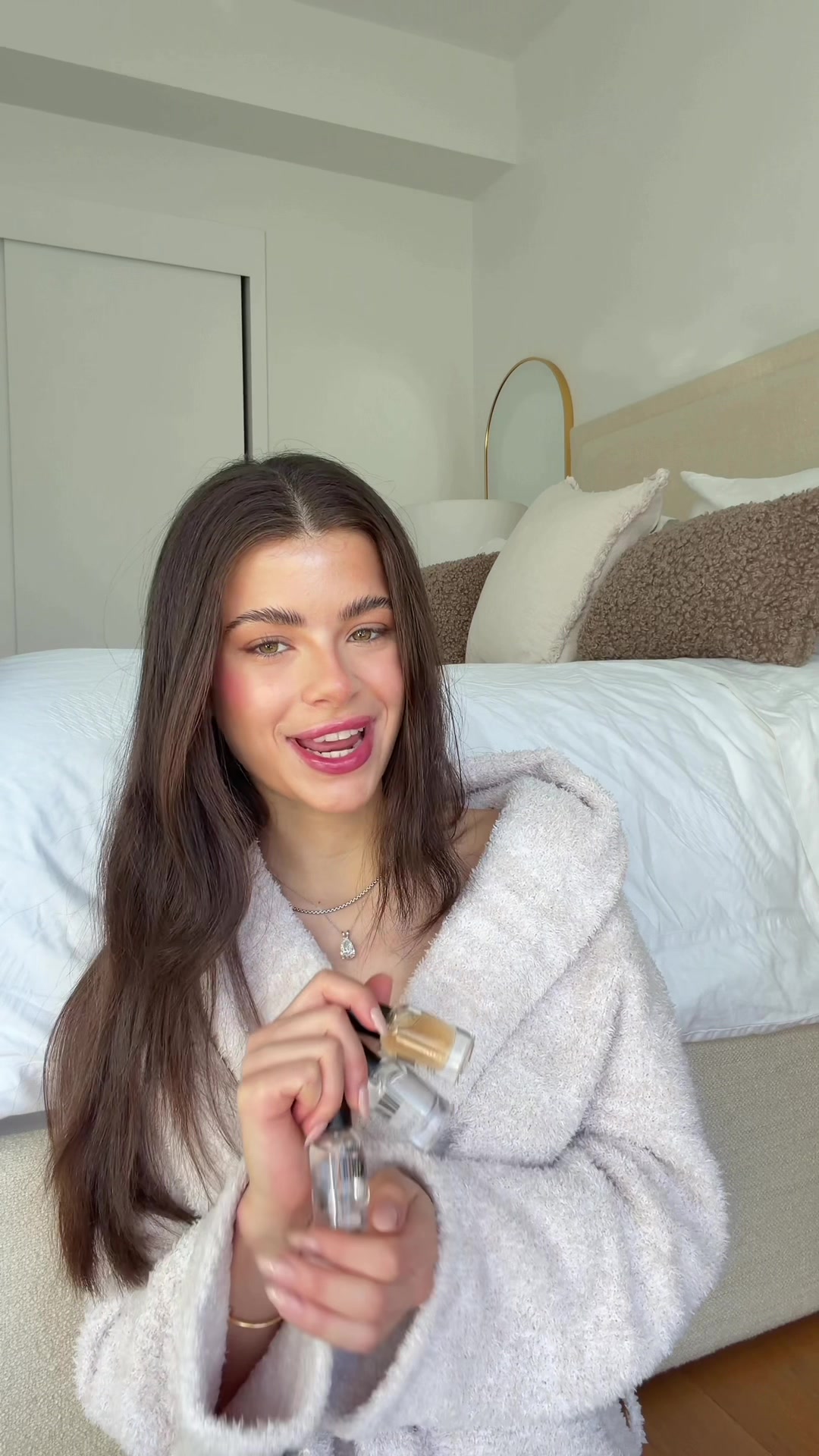 TikTok post by @jessicamarvisi for dedcool. Caption reads: [...] in with the Milk Family Deluxe Trio 🤍....