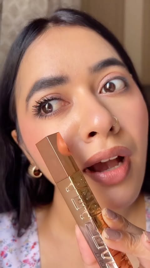 Instagram post by @makeuphonbi283 for Insight Cosmetics. Caption reads: Comment for the link #reels #mascara....