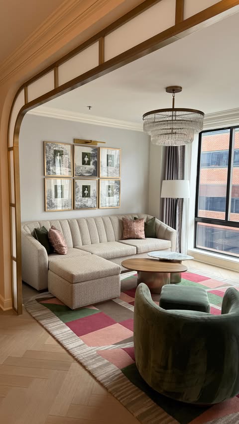 Instagram post by @rayvinhuger for Four Seasons. Caption reads: In my flow state @fswashington 🤍
*invited.