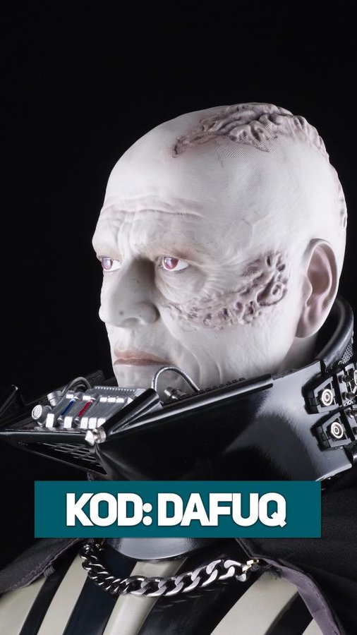 Instagram post by @dafuq_youtube for DeAgostini. Caption reads: Ponad metrowa replika Dartha Vadera od....