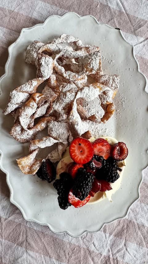 Instagram post by @juliaostro for Chadstone. Caption reads: Growing up, it wasn’t really Christmas unless....