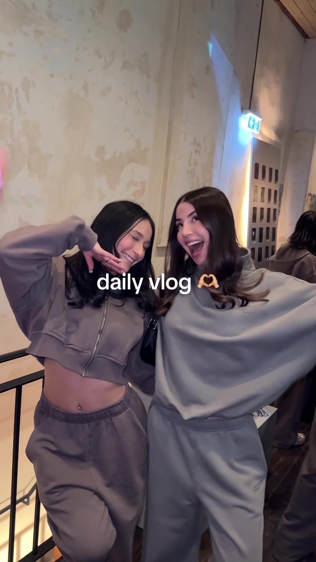 TikTok post by @adelemareee for Elite Eleven Sporting. Caption reads: [...] 🫶🏼 AD #eliteeleven #eliteelevensporting....