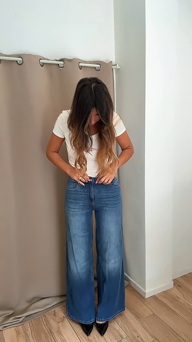 Instagram post by @yleniafrezza for Tally Weijl. Caption reads: 𝐎𝐎𝐓𝐃? 𝐌𝐨𝐫𝐞 𝐥𝐢𝐤𝐞 𝐎𝐎𝐓𝐃𝐬....