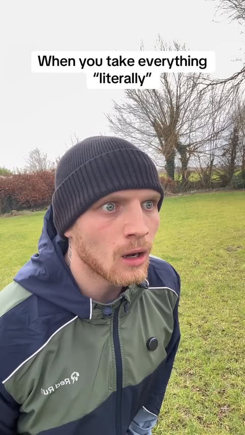 Instagram post by @itssamtay for JD Sports. Caption reads: [...] running 💀😂 @redrun_men available in....