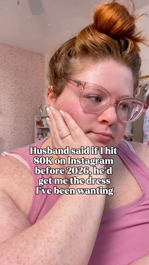 Instagram post by @flyforaginger for Selkie. Caption reads: [...] a strength of mine lol

✨ Dress is from....