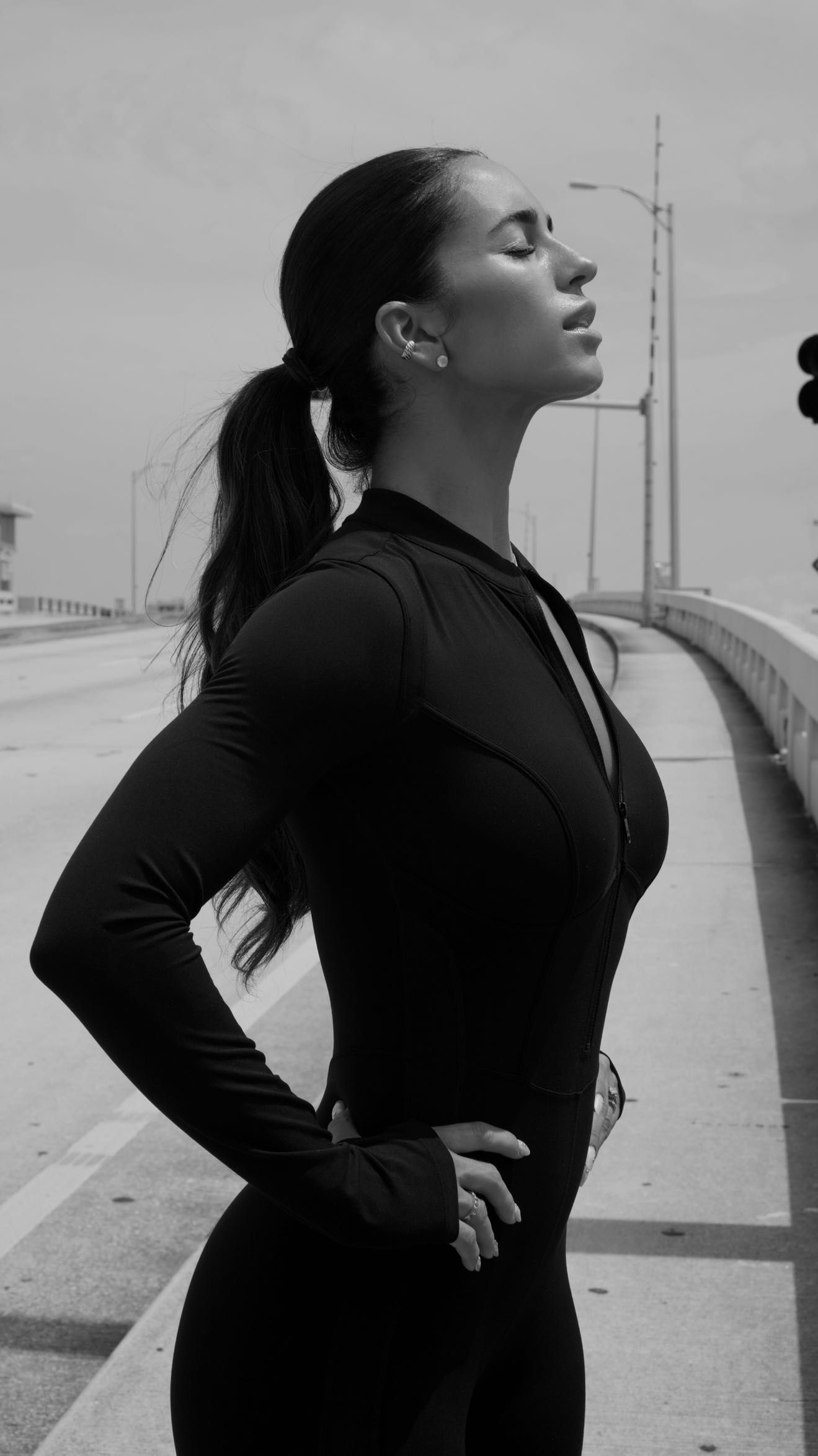 Instagram post by @orianavtorres for Pinspark. Caption reads: GRWM with @pinspark_official 💪🏽
Choosing an....