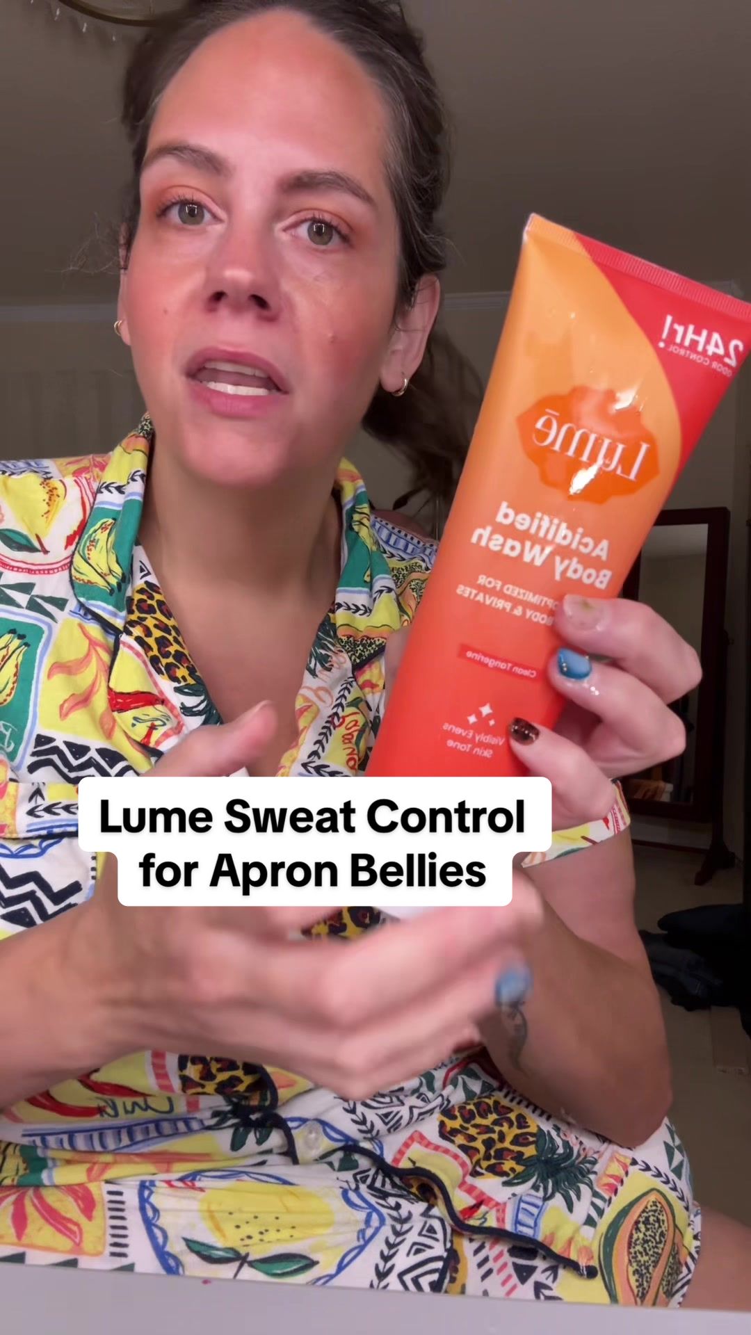 TikTok post by @itslindss for Lume Deodorant. Caption reads: I got a fresh Lume Sweat Control full body....