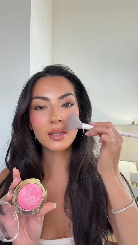 Instagram post by @isarahbutler for Milani Cosmetics. Caption reads: @milanicosmetics baked blush has BEEN an OG 👏🏼....