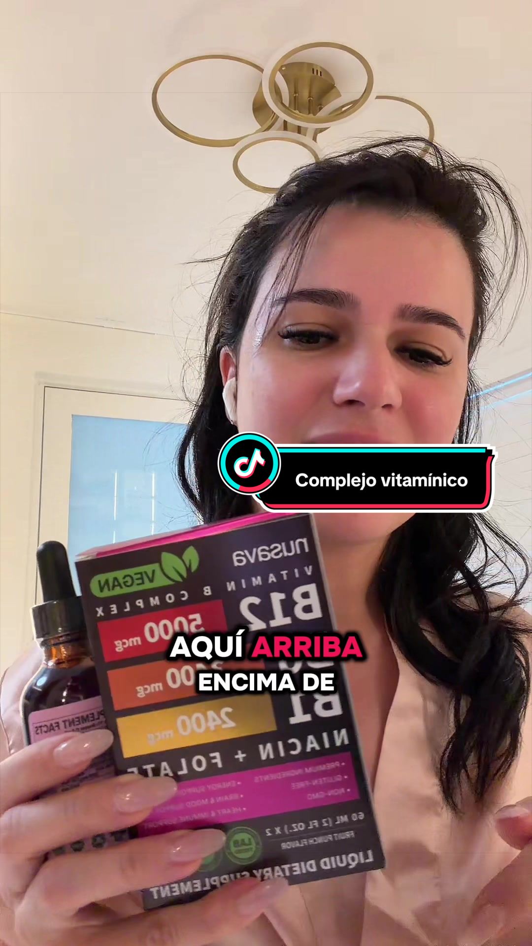 TikTok post by @lauramuse_ for Nusava. Caption reads: @NusavaOfficial #summerwins #cuidadodelapiel [...].