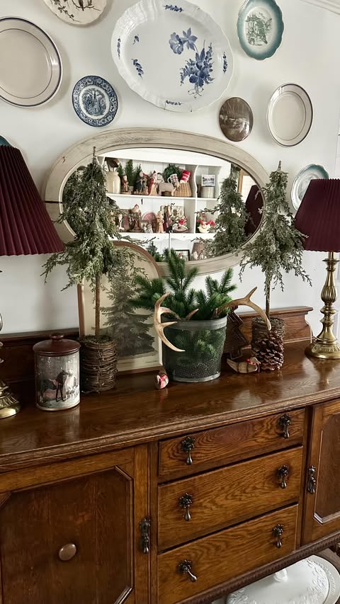 Instagram post by @cottageharborhomes for Krylon. Caption reads: Comment shop and I’ll send the link for Krylon....