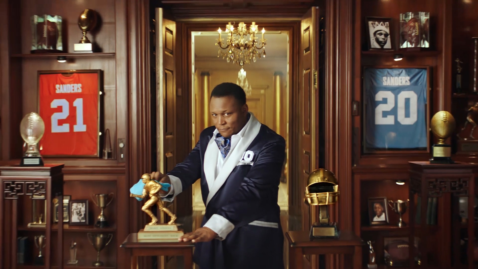 Instagram post by @barrysanders for Panini America. Caption reads: This week's #SandersSponsor #giveaway goes way....