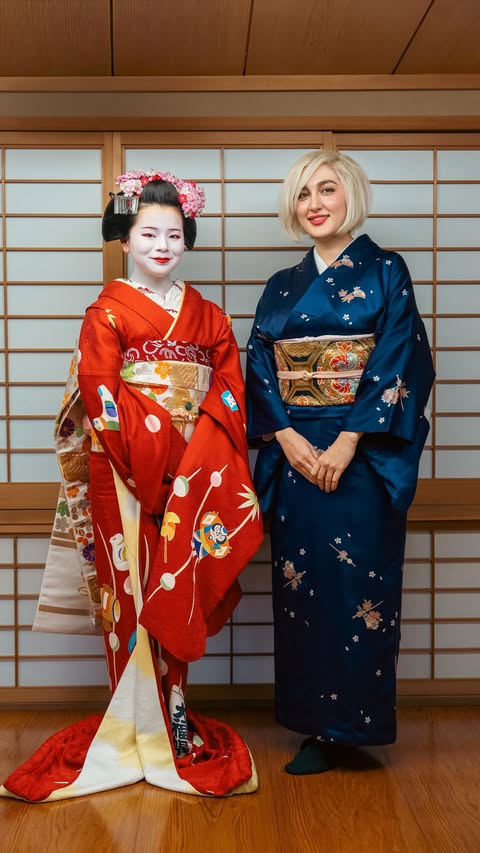 Instagram post by @planet_pigment for GetYourGuide. Caption reads: [...] your ultimate Kyoto plan through the....