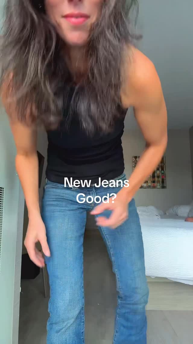 Instagram post by @pullupspastapolitics for Lucky Brand. Caption reads: New jeans #jeans #fitcheck #weekend #fit.