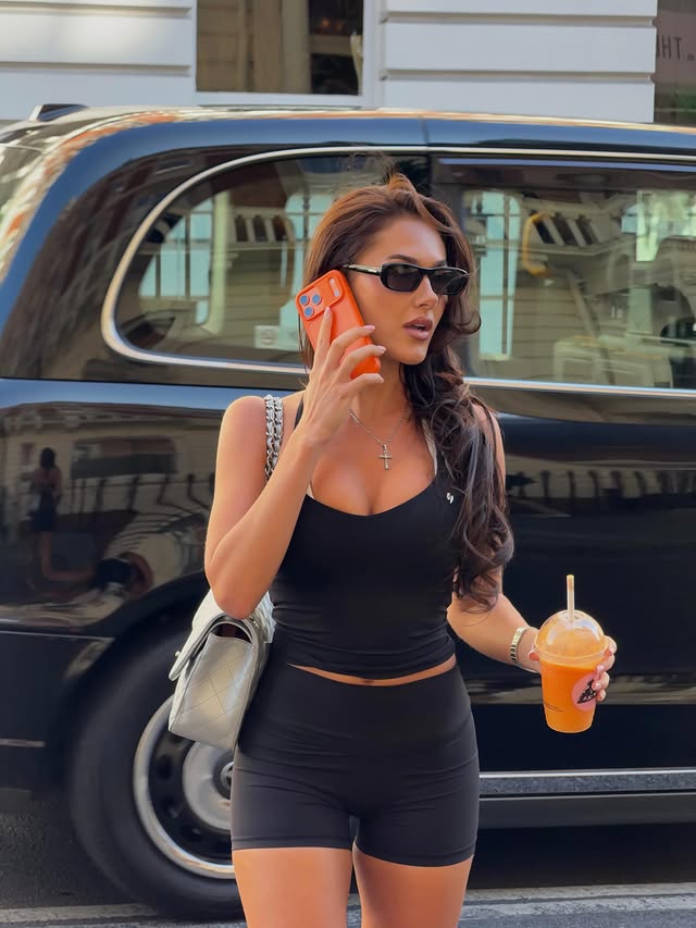 Instagram post by @harriettehilll for Yeoreo. Caption reads: Sorry I can’t talk rn @yeoreo_official AD.