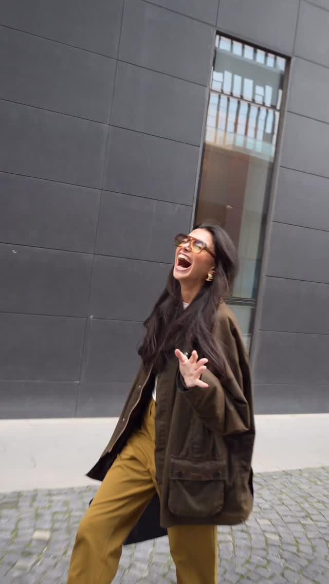 Instagram post by @selennergiz for Barbour. Caption reads: OOTD🤎 Renk uyumunu ben çok sevdiim, siz sevdiniiz....