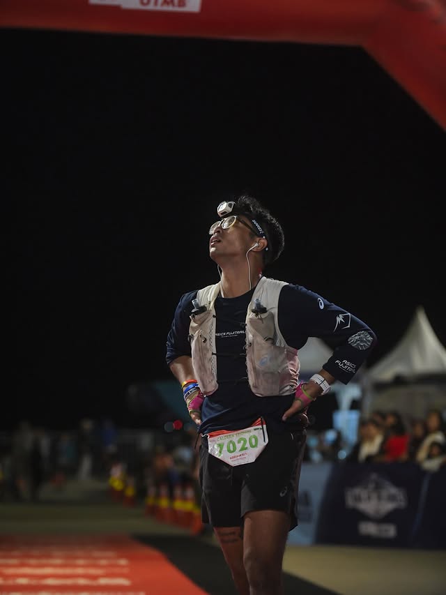Instagram post by @bimoanindya for ASICS. Caption reads: Trail of the Kings - 9th Overall & 8th Gender....