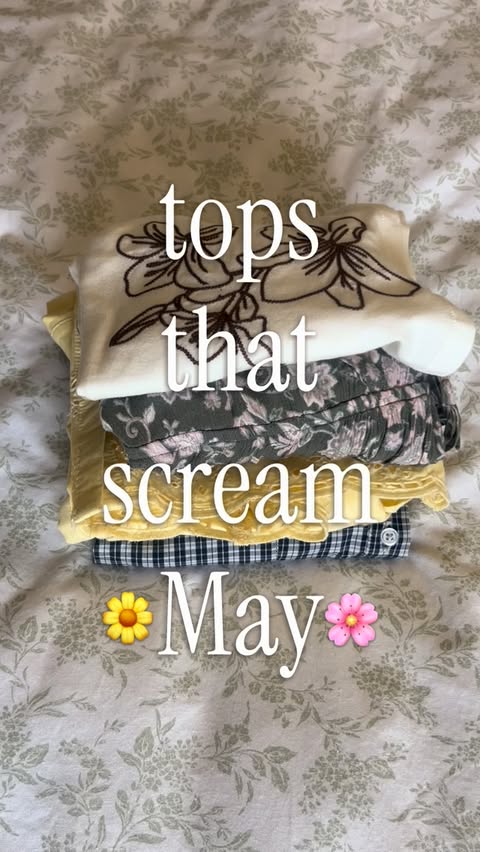 Instagram post by @lilyofthevalley081 for hollister. Caption reads: #Hollisterpartner My monthly favourites from [...].