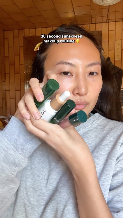 Instagram post by @sunnytsao for Ciele Cosmetics. Caption reads: [...] super serum skin tint SPF 40 ST5,....