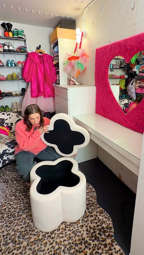 Instagram post by @marianne.plaisance for HomeSense. Caption reads: [...] la maison, ça se passe chez....