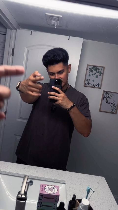 Instagram post by @jj.stayfit for Jacked Factory. Caption reads: 🌱🌿 Exciting News! 🌿🌱 Hey guys, I’m thrilled to....