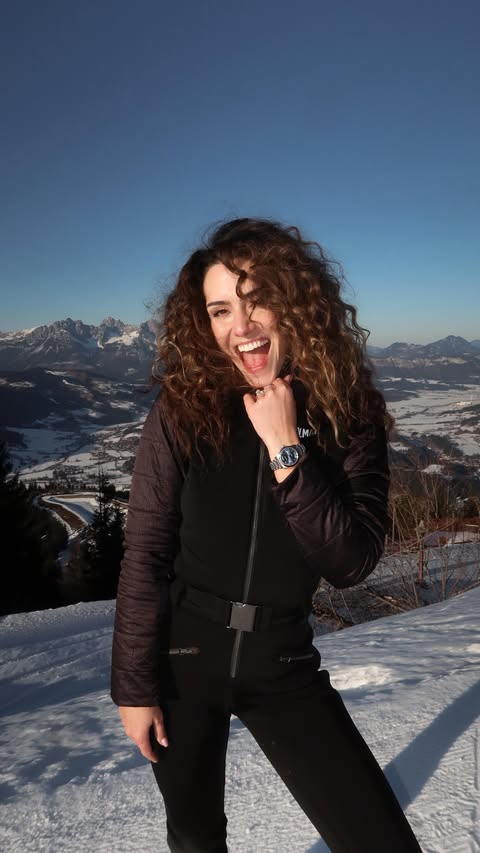 Instagram post by @kimberlybudinsky for Longines. Caption reads: [...] Performance & Elegance - just like @longines....