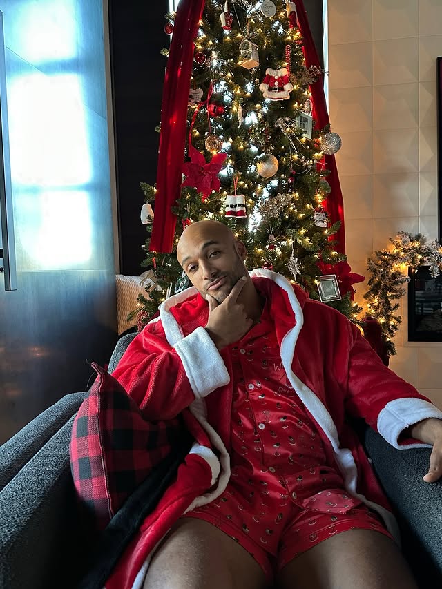 Instagram post by @austinekeler for Chubbies. Caption reads: Me, the minute we clear the Thanksgiving table..