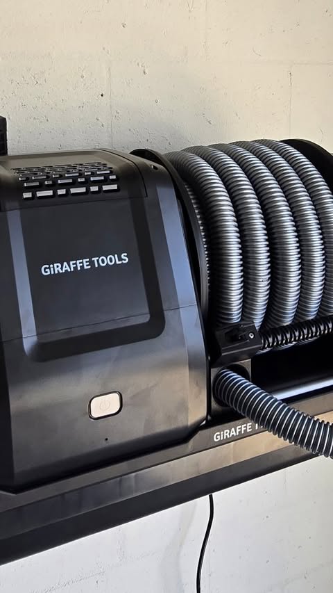 Instagram post by @hello.selda for Giraffe Tools. Caption reads: Powerful. Smart. Space-saving. ✨
This Giraffe....