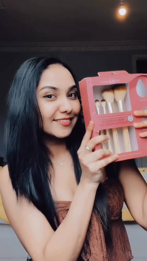 Instagram post by @surabhi__subhash for UK Mallus. Caption reads: @_berkanova ✨ Flawless beauty starts here. Blend,....