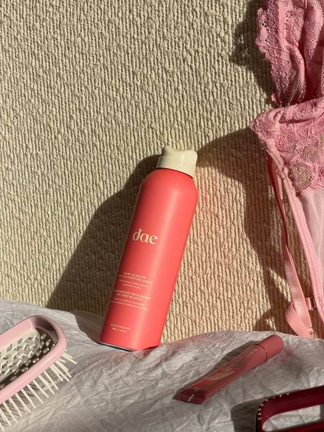 Instagram post by @ruslanapysarenko for Dae Hair. Caption reads: gifted by Dae Hair ✨🪞 Using the Fairy Blaster Dry....