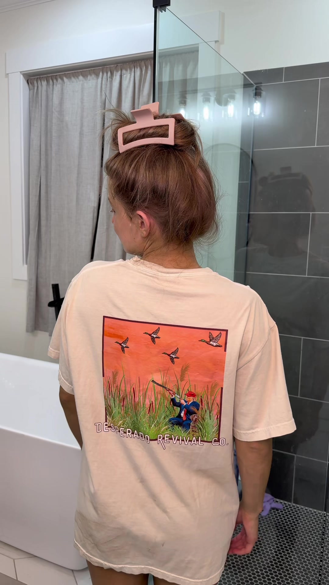 TikTok post by @lauryneevans for Good Molecules. Caption reads: whew what a day lol. but i can promise you, the....