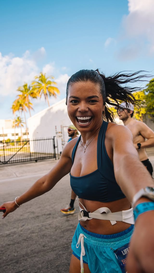 Instagram post by @alma.cooper for Therabody. Caption reads: [...] #fpmovementpartner @fpmovement @therabody....