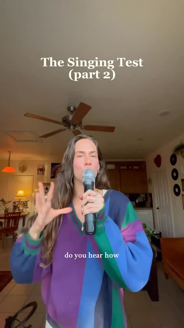 Instagram post by @haleyannamusic for Phenyx Pro. Caption reads: [...] SHE’S CRISPER THAN EVAAA 🎤

This @phenyxpro....