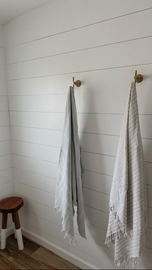 Instagram post by @stagedby.ana.egger for Delta Faucet. Caption reads: When refreshing a bathroom you don’t have to rip....