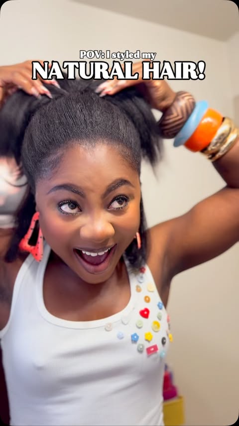 Instagram post by @badgirlprech for Luvme Hair. Caption reads: [...] BU28 for 28% off !🤌🤩 Hair 💜 From....
